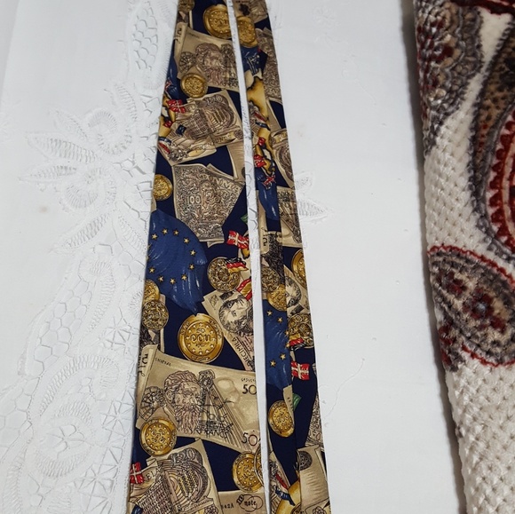 Luxury Hugo boss 100% silk tie original $128 Italy - Picture 3 of 8